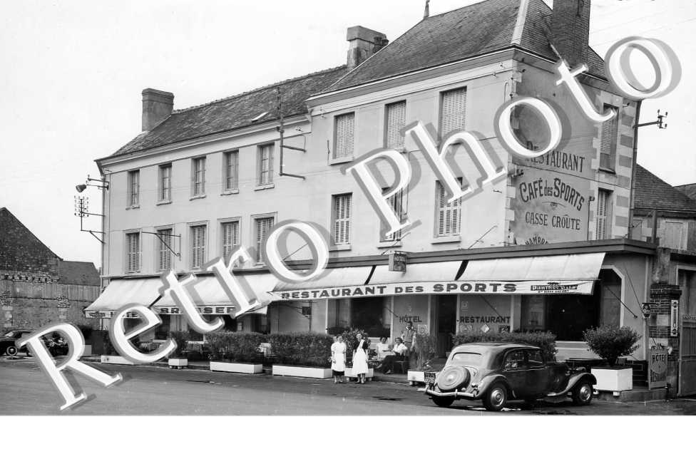 Restaurant des sports. Route Nationale.