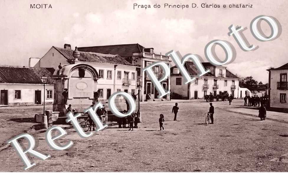 Praça do Principe D. Carlos e chafariz