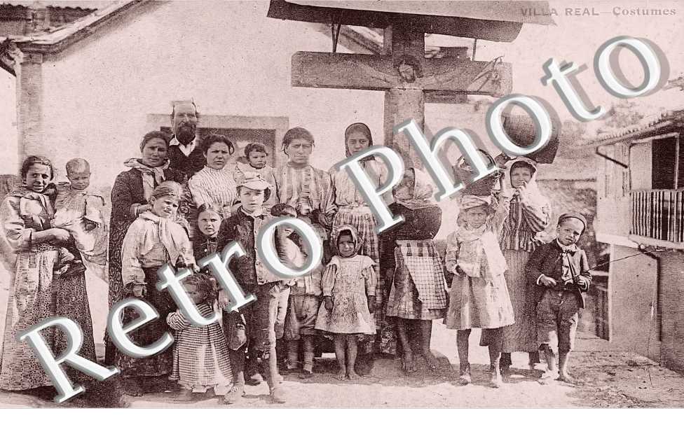 costumes
