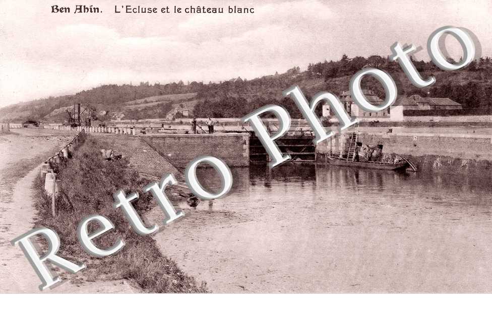 Ben-Ahin. L'écluse et le château blanc