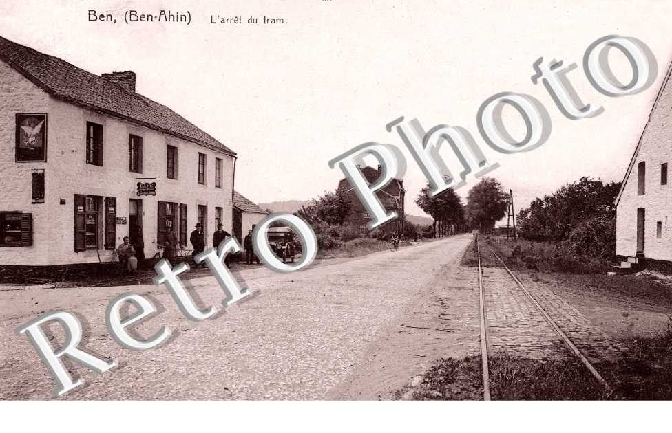 Ben, Ben-Ahin.  L'arrêt du tram