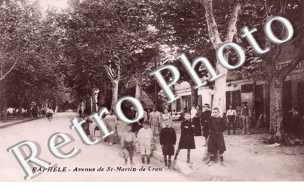 RAPHELE avenue de Saint-Martin-de-Crau