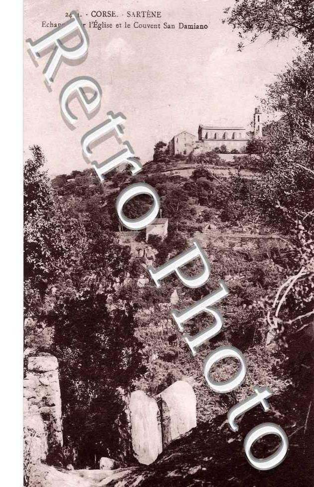 échappée sur l'église et le couvent San Damiano