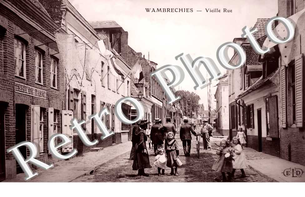 Vieille rue. Débit de tabac