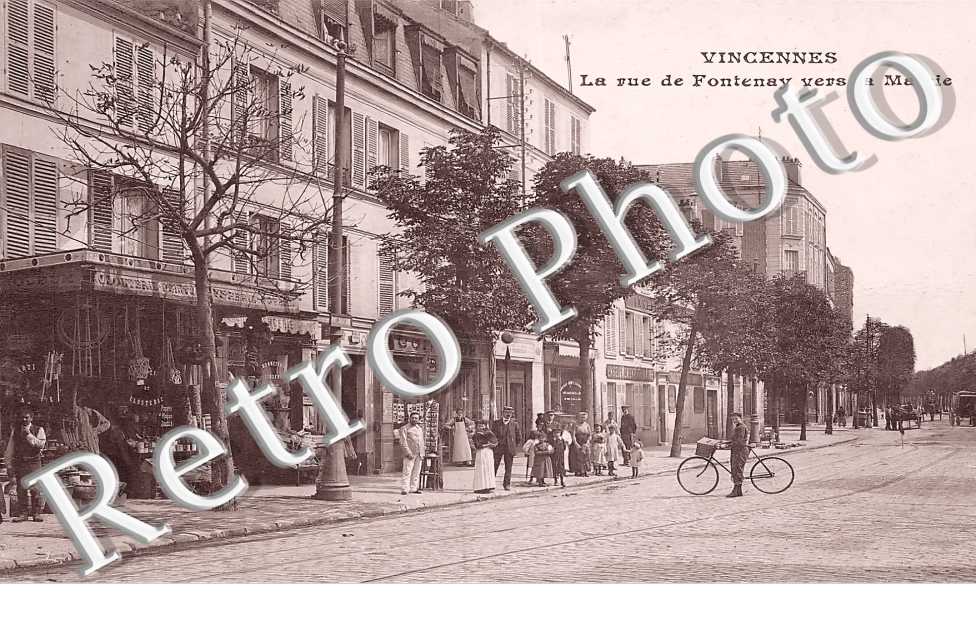 la rue de Fontenay vers la mairie