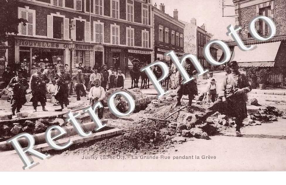 la grande rue pendant la grève