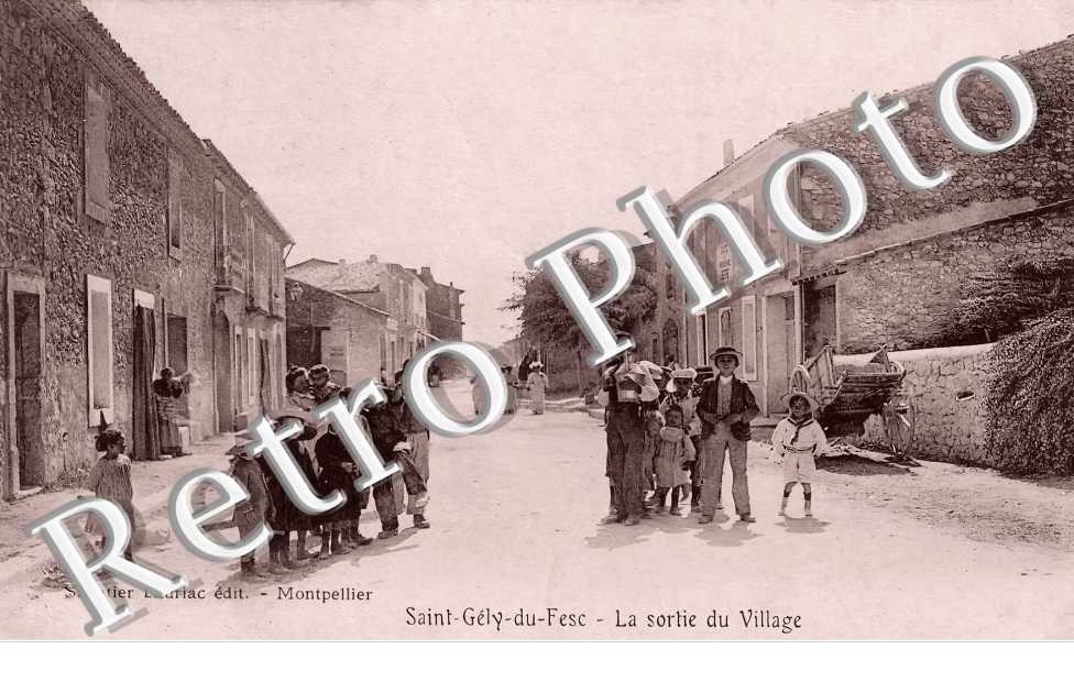 la sortie du village
