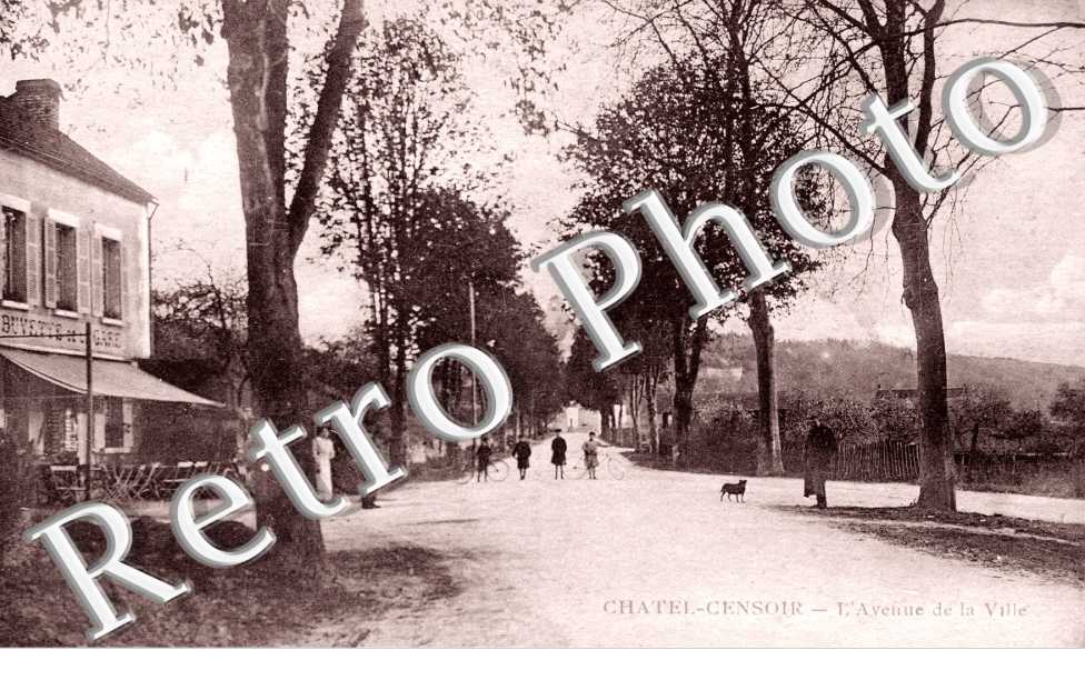 l'avenue de la Ville