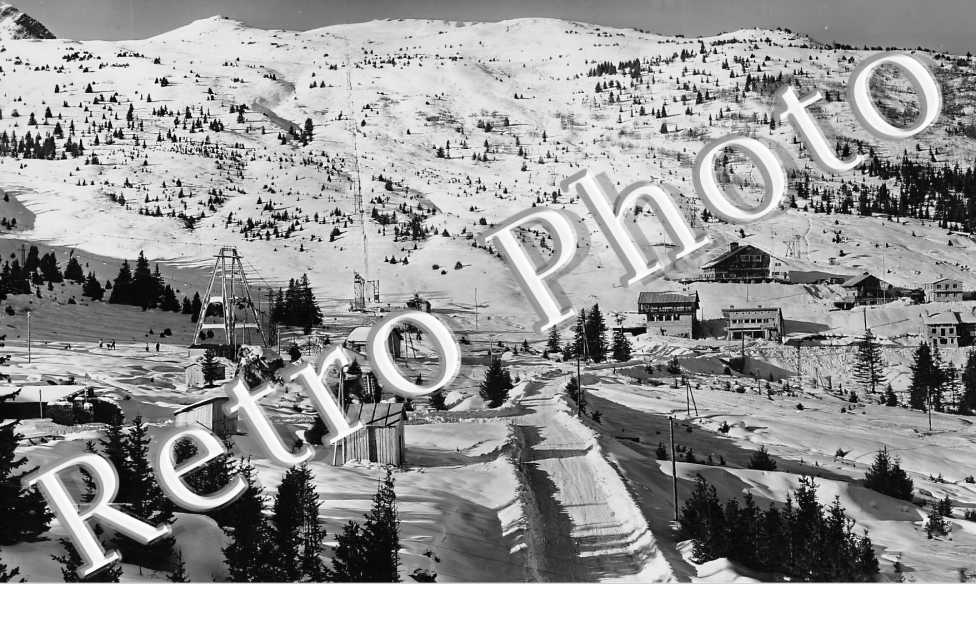 Vue générale et le téléski du Col de la Loze 